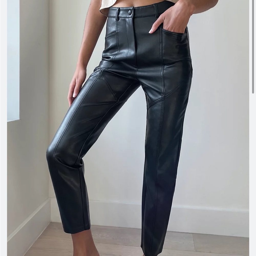 Aritzia Wilfred Rebel Pant